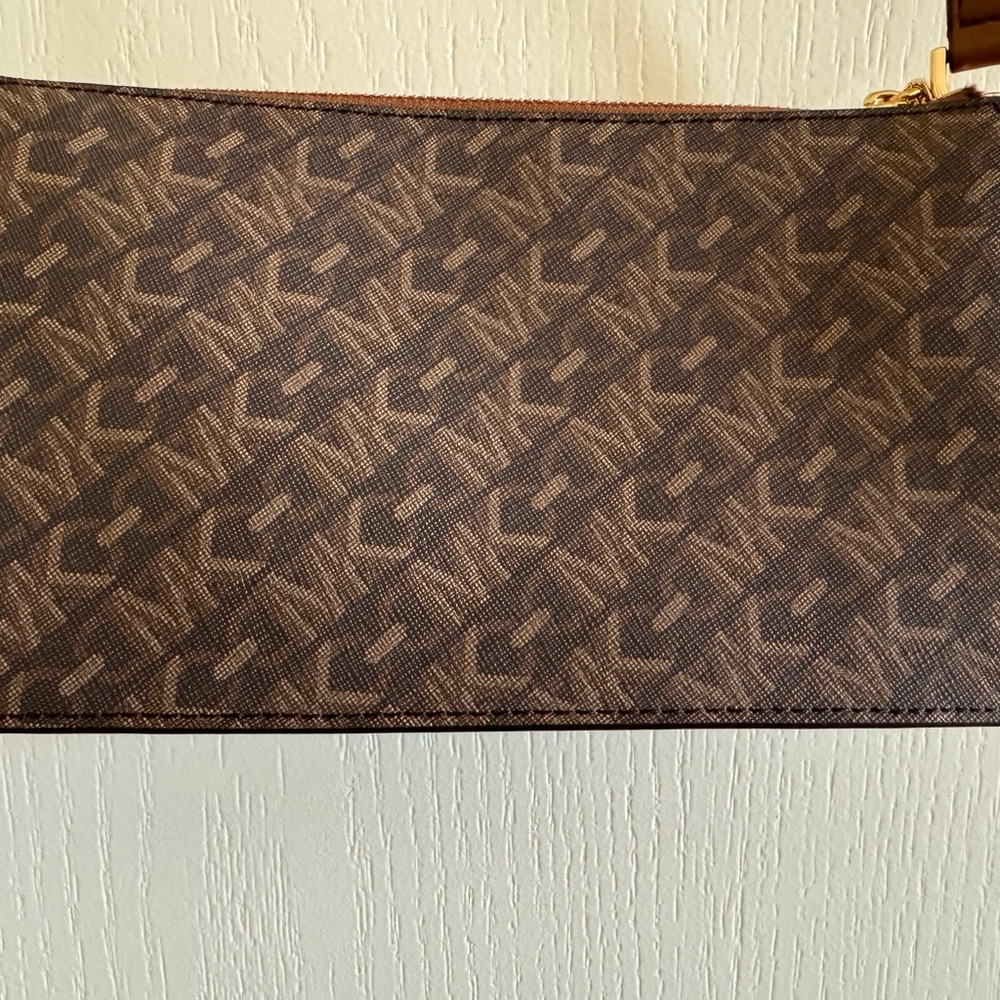 Purse - Picture 4 of 5